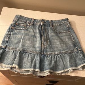 NWT American Eagle Super High Rise Skirt SIZE 8